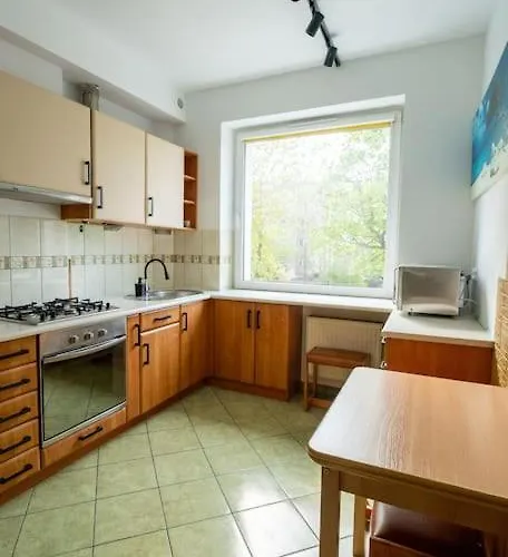 Lucky شقة غدينيا